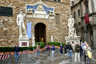 Площадь синьории во Флоренции-piazza_della_Signoria_in_Florence