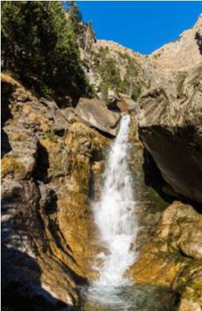 vodopad_kotatuero_v_nacionalnom_parke_ordesa-i-mon