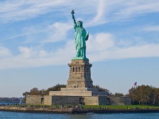 Statue Of Liberty In New York Statuja Svobody V Nj